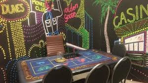 Tabel pembayaran simbol Starburst dengan nilai masing-masing kombinasi